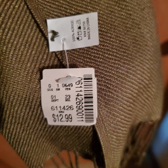 Fringe Scarf bought at Dress barn - Picture 3 of 3